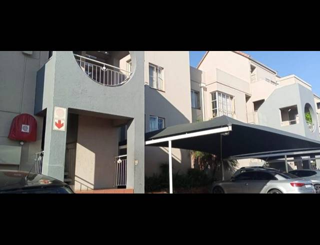 2 BEDROOM TOWNHOUSE FOR SALE IN RIDGEWAY